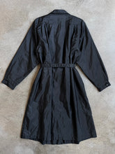 Load image into Gallery viewer, 80s Vintage Braefair Black Lightweight Trench Rain Coat (L)