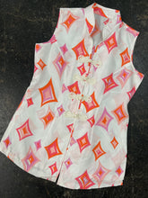 Load image into Gallery viewer, Vintage Side Slit Sleeveless Blouse (XS)