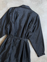 Load image into Gallery viewer, 80s Vintage Braefair Black Lightweight Trench Rain Coat (L)
