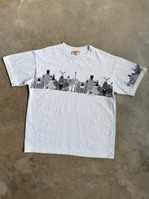 Load image into Gallery viewer, 90s Vintage Aboriginal Australian Animal Art Graphic Tee (XL)