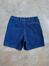 Load image into Gallery viewer, 90s Vintage Dark Wash Denim Shorts (W28”)