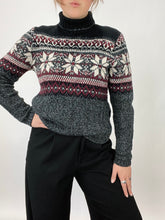 Load image into Gallery viewer, 90s Vintage Kathy Ireland Fair Isle Turtleneck Sweater (M)
