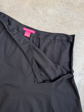 Load image into Gallery viewer, Sunny Leigh Floral Embroidered Black Cotton Skirt (L)