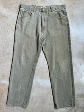 Load image into Gallery viewer, Members Property Washed Green Khaki Straight Leg Jeans (W38")