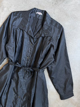 Load image into Gallery viewer, 80s Vintage Braefair Black Lightweight Trench Rain Coat (L)