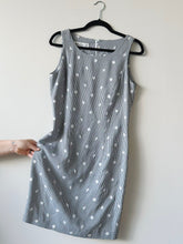Load image into Gallery viewer, 90s Vintage Donna Ricco Gingham Floral Embroidered Sheath Dress (M)