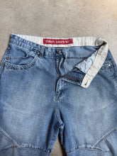 Load image into Gallery viewer, Y2K Thirty Below Faded Baggy Jean Shorts (W36)