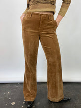 Load image into Gallery viewer, Tan Velvet Cord Flare Trousers (W32")