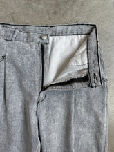 Load image into Gallery viewer, 80s Vintage Gitano Grey Acid Wash Pleated Jeans (W29”)