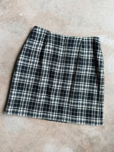 Load image into Gallery viewer, 90s Vintage Morgan Taylor Plaid Button-Front Wool Mini Skirt (W28")