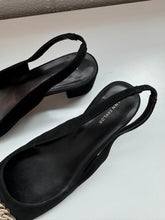 Load image into Gallery viewer, Ann Taylor Chain Detail Black Suede Slingback Heels (US 8)