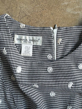 Load image into Gallery viewer, 90s Vintage Donna Ricco Gingham Floral Embroidered Sheath Dress (M)