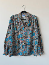 Load image into Gallery viewer, Vintage Paisley Floral Button-Up Blouse (L)