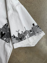 Load image into Gallery viewer, 90s Vintage Aboriginal Australian Animal Art Graphic Tee (XL)