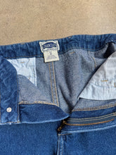 Load image into Gallery viewer, 90s Vintage Dark Wash Denim Shorts (W28”)