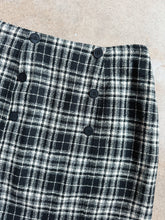 Load image into Gallery viewer, 90s Vintage Morgan Taylor Plaid Button-Front Wool Mini Skirt (W28")