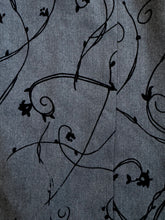 Load image into Gallery viewer, 90s Vintage Grey Floral Vine Patterned Longline Tailored Jacket (M/L)