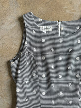 Load image into Gallery viewer, 90s Vintage Donna Ricco Gingham Floral Embroidered Sheath Dress (M)