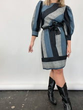 Load image into Gallery viewer, Vintage Striped Puff Sleeve Belted Dress (M/L)
