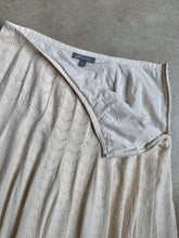 Load image into Gallery viewer, Ann Taylor Cream Cotton Eyelet Pleated Skirt (L)