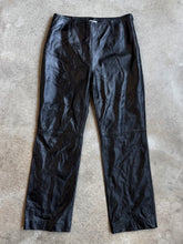 Load image into Gallery viewer, 2000s Apt. 9 Black Lambskin Leather Mid-Rise Pants (S/M)