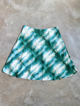 Load image into Gallery viewer, Green & Blue Tie Dye Linen Skirt (L/XL)