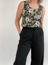 Load image into Gallery viewer, 90s Vintage Morgan Taylor Floral Silk Tank Top (M)