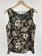 Load image into Gallery viewer, 90s Vintage Morgan Taylor Floral Silk Tank Top (M)