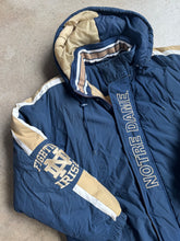 Load image into Gallery viewer, 90s Vintage Starter Notre Dame Zip-Up Nylon Puffer Jacket (L)
