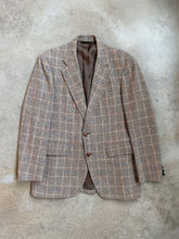 Load image into Gallery viewer, 70s Vintage Bryant Park Neutral Blue Plaid Tweed Sport Coat (M/L)
