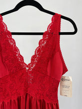 Load image into Gallery viewer, 90&#39;s Red Lace Babydoll Top (L)
