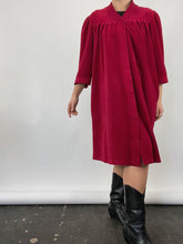 Load image into Gallery viewer, Vintage Burgundy Housecoat (XL)
