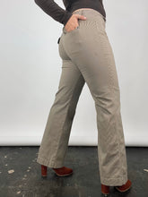 Load image into Gallery viewer, Brown Stripe Low Rise Bootcut Pants (M)
