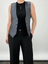Load image into Gallery viewer, Calvin Klein Satin Suit Vest (M)
