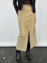 Load image into Gallery viewer, Tan Suede Maxi Skirt (W31&quot;)
