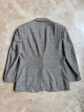 Load image into Gallery viewer, 80s Vintage Roundtree &amp; Yorke Glen Plaid Camel Hair Sport Coat (44)
