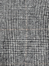 Load image into Gallery viewer, 80s Vintage Roundtree &amp; Yorke Glen Plaid Camel Hair Sport Coat (44)
