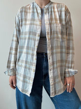 Load image into Gallery viewer, 90s Vintage Muted Plaid Grandad Collar Cotton Shirt (M)
