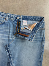 Load image into Gallery viewer, Y2K Lucky Brand Frayed Slit Denim Skirt (W31)
