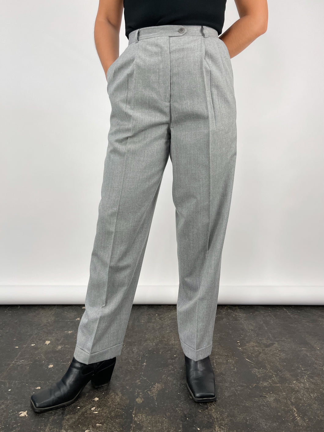 90's Grey Wool High Waisted Trousers (W28