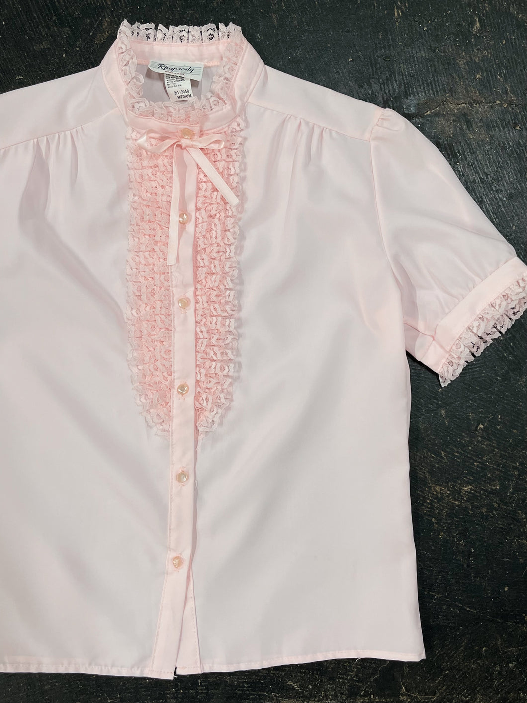 Vintage Pink Ruffled Lace Blouse (M)