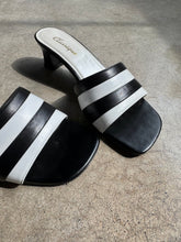 Load image into Gallery viewer, Vintage Black &amp; White Striped Leather Heeled Sandals (US 6)
