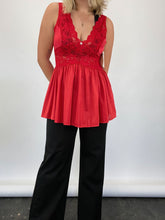 Load image into Gallery viewer, 90&#39;s Red Lace Babydoll Top (L)
