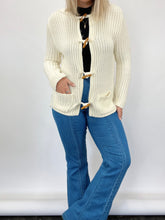 Load image into Gallery viewer, 90s Cream Hooded Toggle Cardigan (L)
