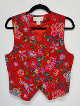 Load image into Gallery viewer, 90s Red Floral Silk Vest (M)
