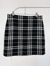 Load image into Gallery viewer, Black Plaid Mini Skirt (W30&quot;)
