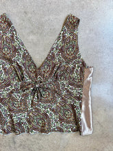 Load image into Gallery viewer, Y2K Nine West Paisley V-Neck Tie Front Tank (L/XL)
