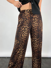 Load image into Gallery viewer, Animal Print Wide Leg Pants (L)
