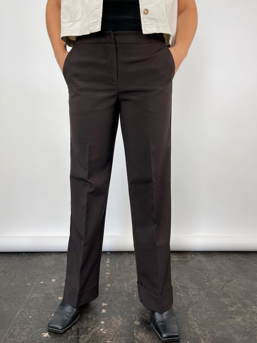 90's Brown Cuffed Trousers (W30