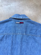 Load image into Gallery viewer, 90s Vintage Tommy Jeans Logo Pocket Short Sleeve Denim Shirt | Medium
